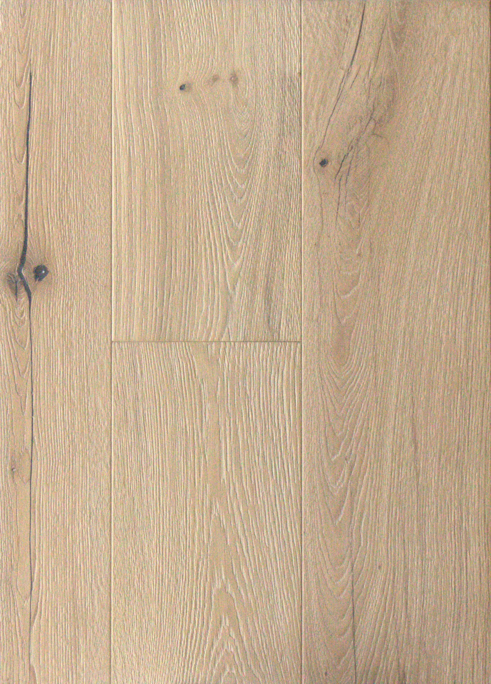 LN207 Distressed White engineered oak flooring — 15mm × 220mm × 2200mm
