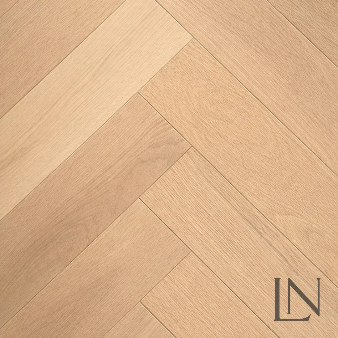 Oak Herringbone Invisible Finish 143x600mm