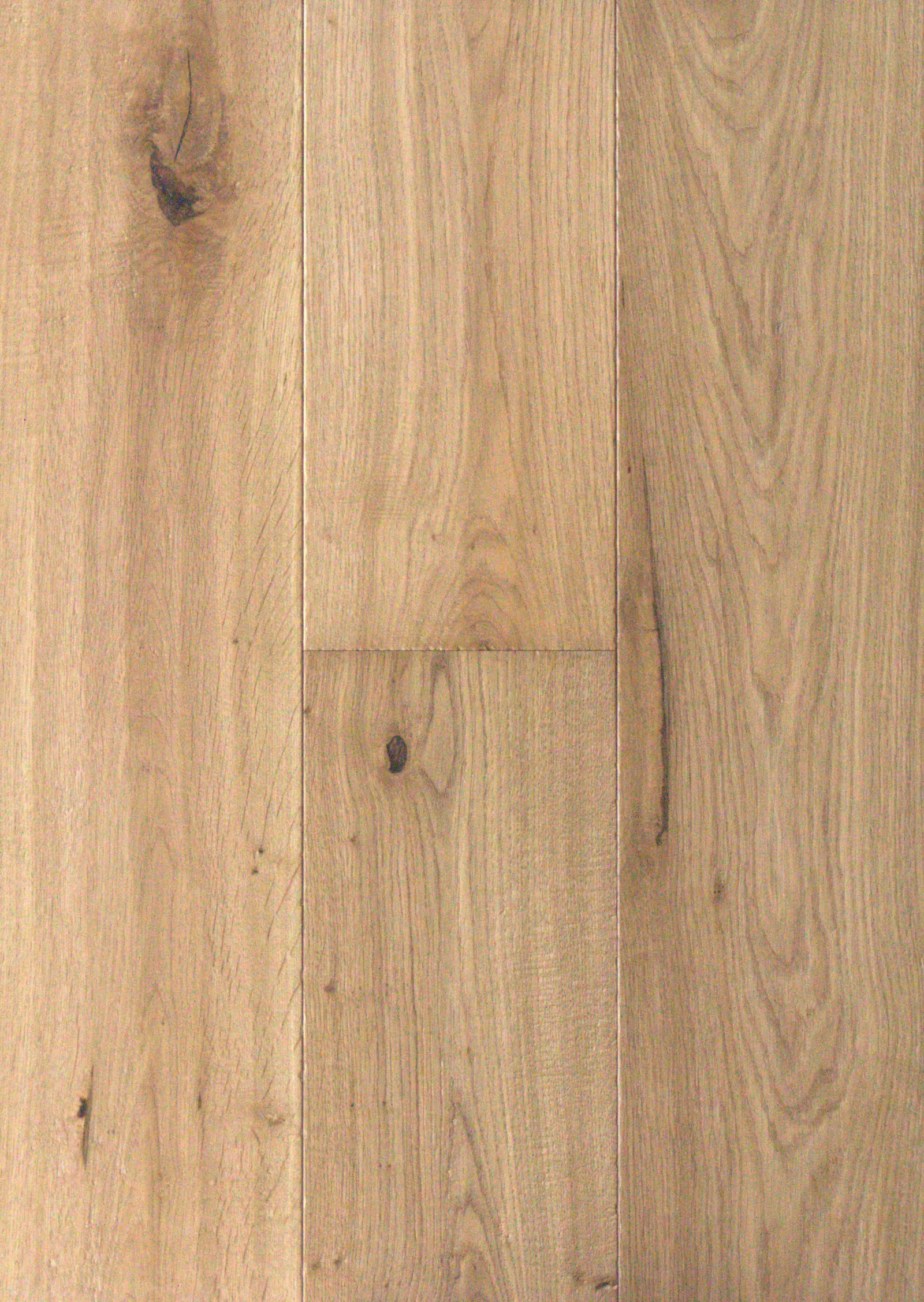 LN204 Vintage Smoked Natural Oak engineered oak flooring — 14mm × 190mm × 1900mm